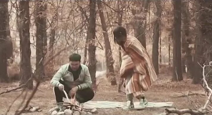 Pushti mini yubkada shifokor bilan porno