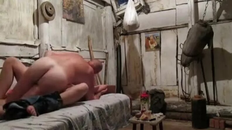 Русское пьяная жена шлюха (9283 видео)