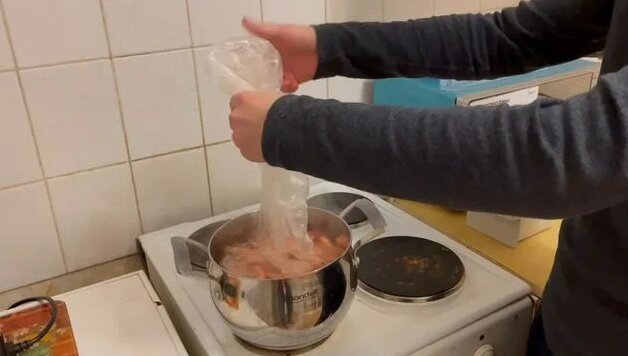 Как правильно варить королевские креветки - Смотреть онлайн в поиске ...