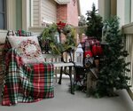 Top Christmas Balcony Decorations Front porch christmas deco