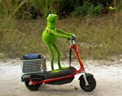 Kermit Scooter (HQ) Memes - Imgflip