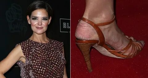 Katie Holmes Reveals Big Feet With Short Side-Parted Hairsty