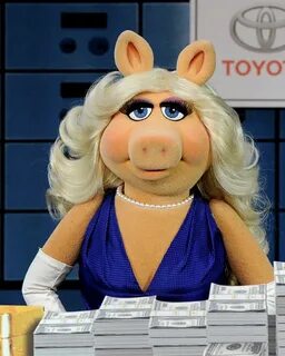Miss Piggy movies list and roles (RuPaul's Drag Race: All St