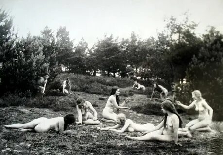 Geschichten fkk 🔥 Почему в Германии были популярны нудистские пляжи?" - Яндекс