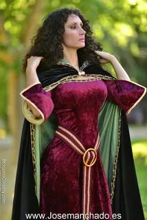 Mother Gothel Cosplay Disney cosplay, Cosplay outfits, Cospl