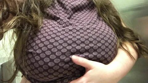 My busty boob drop - Reddit NSFW