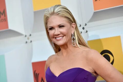 Nancy O’Dell 'Saddened' by Donald Trump Lewd Comments - Roll