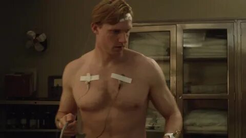 ausCAPS: Teddy Sears nude in Masters Of Sex 1-01 "Pilot"