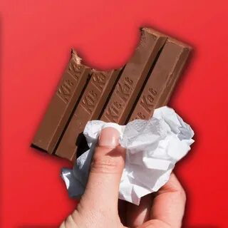 Eating A Kit Kat Wrong Everyday - YouTube