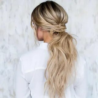 Blohaute @blohaute % Summer Ponytail 👌 🏻 Taught this Style @ 