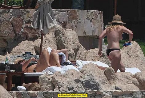 Rumer Willis caught topless in Cabo San Lucas