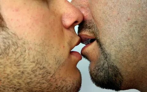 Gay Sex Apps Pose Higher STD Risk Than Dating Sites And Club