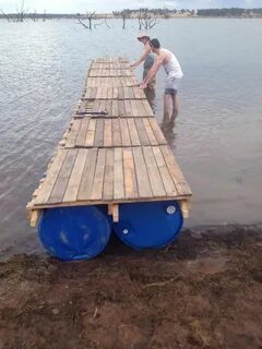 Transportable Pontoon made of recycled materials - Imgur Flo