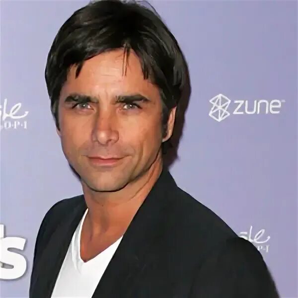 NovaShare: Foto John Stamos