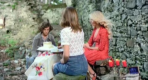 Vagebond's Movie ScreenShots: Maladolescenza (1977) part 2