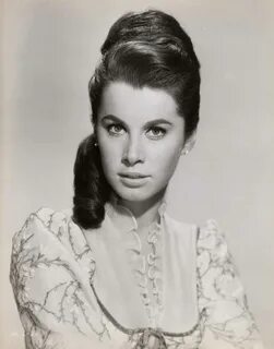 Stefanie Powers (1942- ) - Western Movies - Saloon Forum.