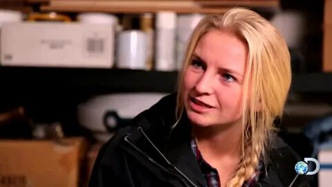 The Fourtner Report: Mandy Hansen Deadliest Catch - YouTube