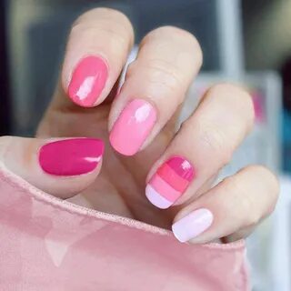pinkooooo Pink ombre nails, Pink nail art, Pink nails