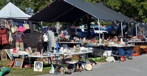 Flea Market Flip ideas for the thrifty shopper looking to sc