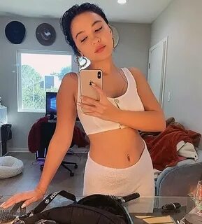 Stella Hudgens Hot and Sexy Photo Collection - Leaked Diarie