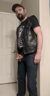 Just a dirty minded redneck cub and the stuff I like. 