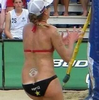 gmcqdesigns: Beach Volleyball Wardrobe Malfunction