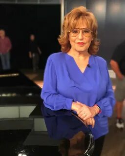 Cele bitchy Joy Behar made a terrible 'joke' about Carl Nass