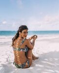 Best Perfume for Summer 2018 Beach photography poses, Beach 