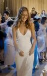 Jennifer Aniston Is a Beautiful Bride! See Her Wedding Dress