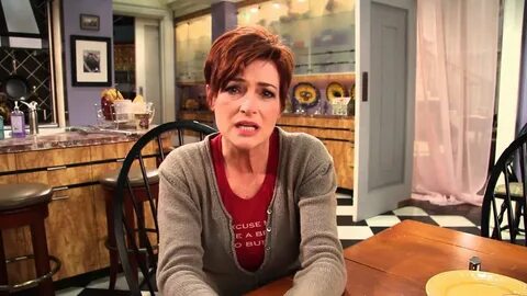 Carolyn Hennesy Lifestyle Age Height Weight Family Wiki Net 
