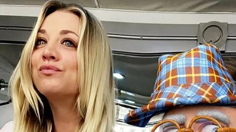 Kaley Cuoco Bares Her Breast In Goofy Snapchat Photo HuffPos