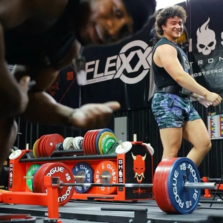 Видео в Instagram Sean Mills: "💧 683 lbs * 310 kg 💧 . 