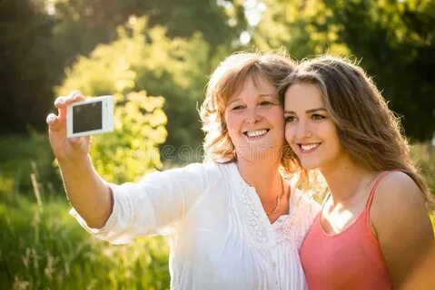 19,277 Mother Teen Daughter Photos - Free & Royalty-Free Sto