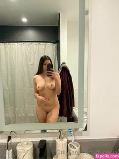 Thiccyval nudes