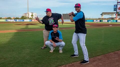 Pensacola Blue Wahoos's tweet - "Hey! It's Enrico Palazzo! "