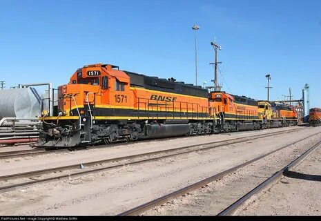 RailPictures.Net Photo: BNSF 1571 BNSF Railway EMD SD40-2R a