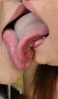 Sloppy lesbian tongue sucking pics