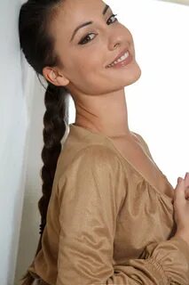 Women's brown scoop-neck top, Lorena Garcia, model, women, s