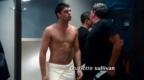Eric Johnson and Travis Milne on Rookie Blue s1e05