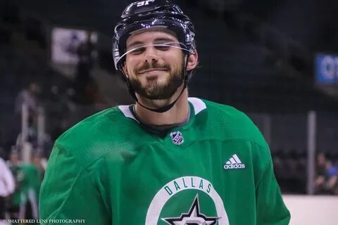 Pin by Amanda Cook on Tyler Seguin August 2017 to July 2018 