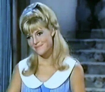 Meredith MacRae Meredith macrae, Petticoat junction, Gorgeou