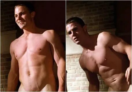 Stephen Amell’s Ripped Body - The Male Fappening