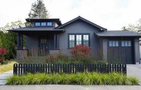 Before & After: A 1940s-Suburban House Grows Up Gracefully i