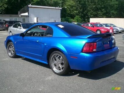 2000 Bright Atlantic Blue Metallic Ford Mustang V6 Coupe #12