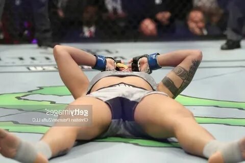UFC MMA Incredible Feet, Ass and Legs - Asses Photo