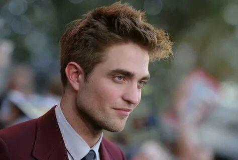 Robert Pattinson Gallery