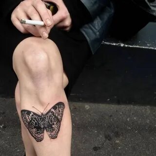 #butterfly #tattoo under thé knee Tatouage du genou, Tatouag