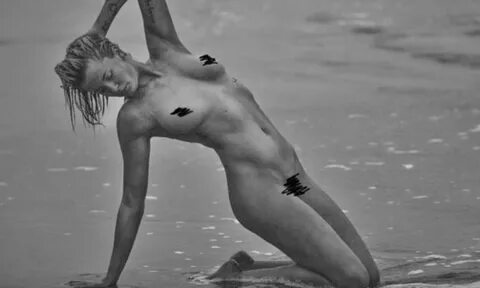 Nude photos of ireland baldwin ♥ Ireland Baldwin poses in bi