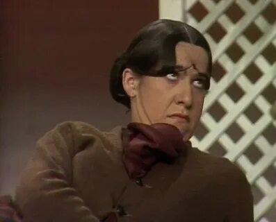 Ruth Buzzi Biography, Ruth Buzzi's Famous Quotes - Sualci Qu