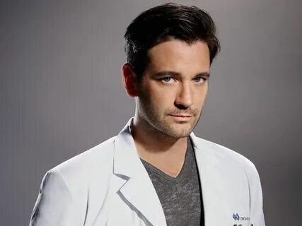 Colin Donnell Talks Playing Dr. Connor Rhodes on 'Chicago Me